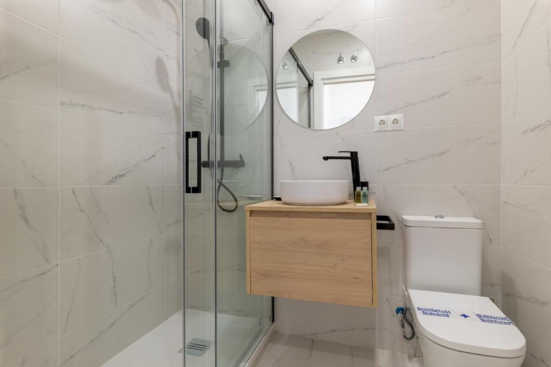 2 Bedrooms 2 Bathrooms Furnished - Retiro - Refurbished - Mintystay Madrid Exteriör bild