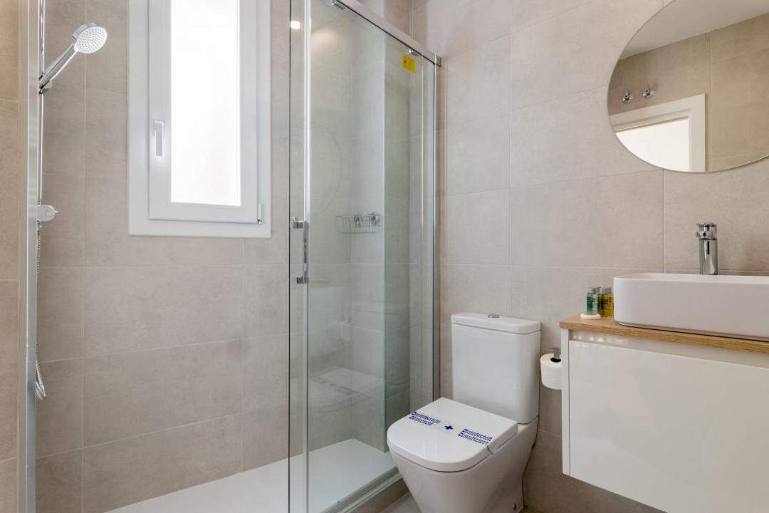 2 Bedrooms 2 Bathrooms Furnished - Retiro - Refurbished - Mintystay Madrid Exteriör bild